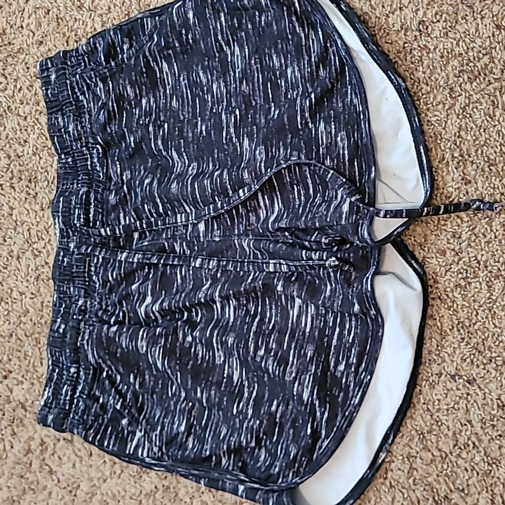 🍰EUC EMBRACE LIFE ATHEISURE SHORTS